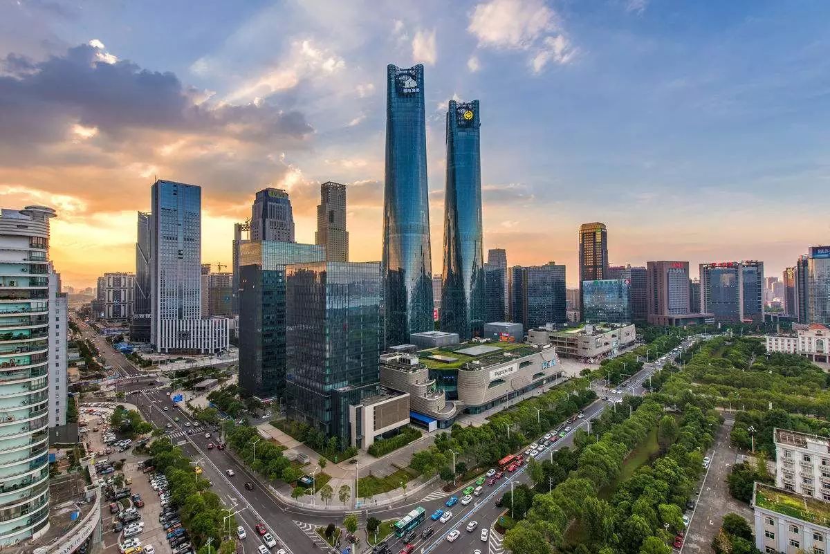 尖叫吧!明天南昌人集體放假，還有一大波重磅消息來(lái)襲!