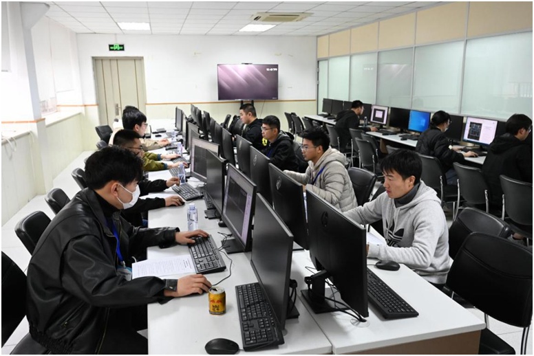 數(shù)字賦能，智建未來(lái)——市住房城鄉(xiāng)建設(shè)管理委觀摩建筑信息模型技術(shù)員項(xiàng)目決賽現(xiàn)場(chǎng)